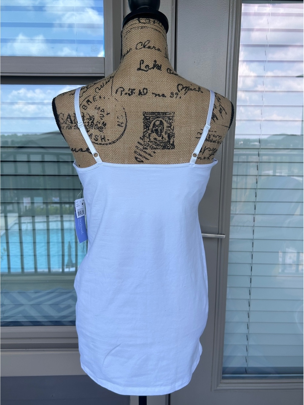 New! Motherhood Maternity Nursing Tank Top Size Medium White - Picture 9 of 15